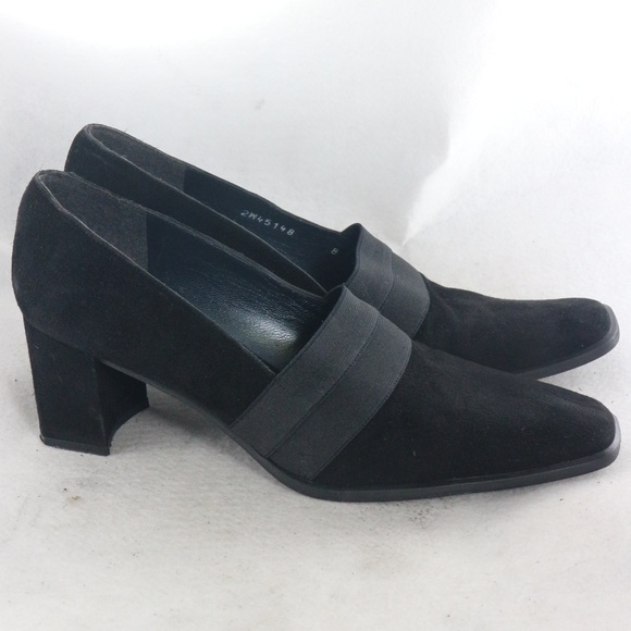 STUART WEITZMAN Black Suede Pumps Heels Sz 8 US Wmn Narrow - Picture 6 of 8